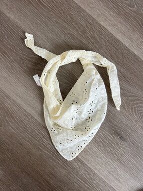 FREE PEOPLE SCARF GIVY